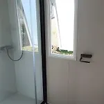 Mobil Avec Terrasse Et Acces Handic. A - Api-1-52-1155 مكان تخييم Groléjac